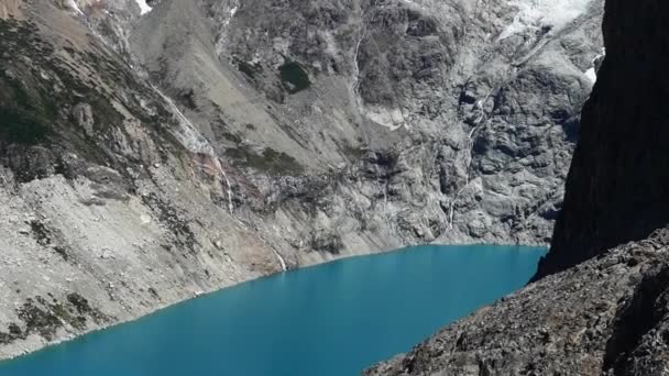Laguna Sucia Een Klein Gletsjermeer Met Turquoise Water Aan Voet — Stockvideo
