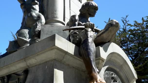 Punta Arenas Chili 2018 Magellan Monument Met Een Standbeeld Van — Stockvideo