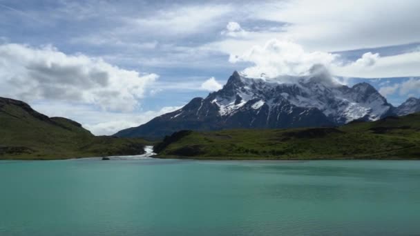 Cuernos Tyrkysové Jezero Pehoe Národním Parku Torres Del Paine Oblíbené — Stock video