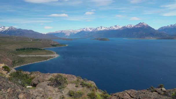 Озеро Лазурного Цвета Генеральная Каррера Границе Между Чили Аргентиной Вдоль — стоковое видео