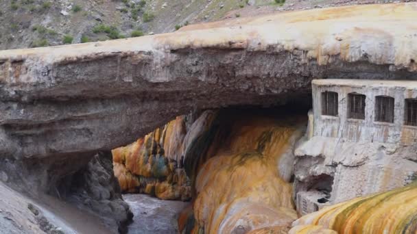 Пуэнте Дель Инка Мост Инков Представляет Собой Естественную Скальную Арку — стоковое видео