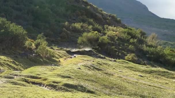 아메리카 아르헨티나 안데스 산맥에 마스델 폐허에 스파이 수영장 — 비디오