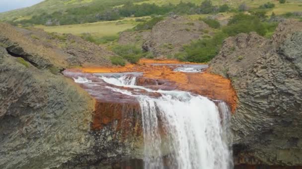 Wasserfall Des Agrio Flusses Patagonien Neuquen Provinzpark Copahue Mit Felsen — Stockvideo