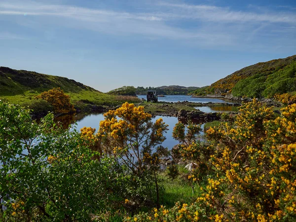 Landschaft Des Nördlichen Hochlandes Schottland Entlang Eines Kleinen Flusses Mit — Stockfoto