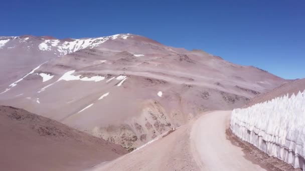 Повільний Сухий Посушливий Мальовничий Пейзаж Гори Негра Між Чилі Аргентиною — стокове відео