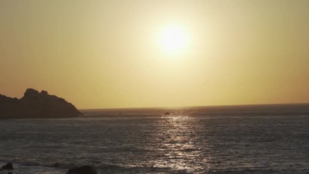 Powolny Zachód Słońca Nad Skalistym Wybrzeżem Pacyfiku Pustyni Atacama Chile — Wideo stockowe