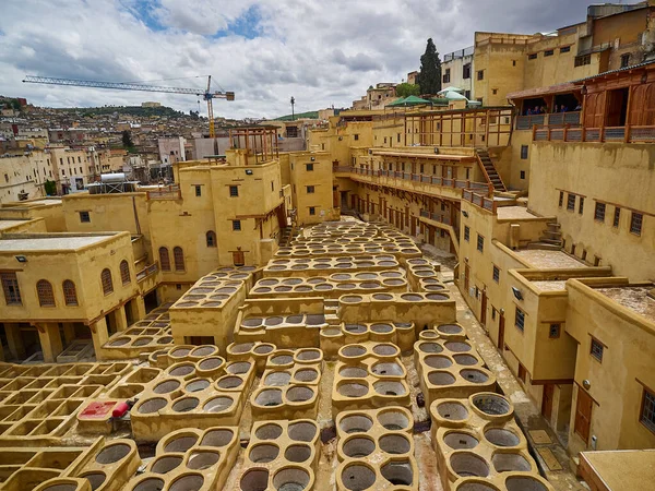Παραδοσιακά Tanneries Chouara Στη Medina Της Φεζ Μαρόκο Εξακολουθούν Χρησιμοποιούνται — Φωτογραφία Αρχείου