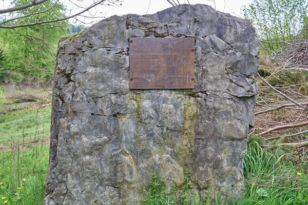 Piedra Milla Con Una Insignia Bronce Marcando Centro Siegen Wittgenstein — Foto de Stock