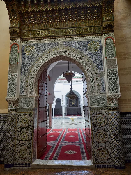 Fes Marocko 2016 Konstnärlig Dekoration Interiör Islamiska Quaraouiyine Moskén Och — Stockfoto
