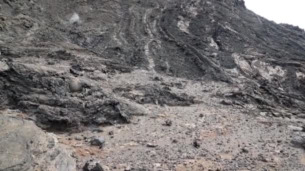 Sharp Cliffs Volcanic Landscape Bartolome Island Galapagos Islands Ecuador — Stock Video