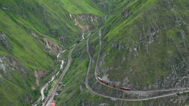 Nariz Del Diablo Djävulsnäsa Berömd Järnvägsspår Andes Ecuador Brant Det — Stockvideo