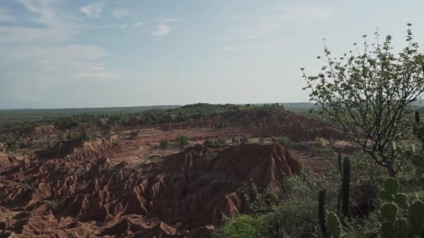 Starke Erosion Der Landschaft Der Tatacoa Wüste Kolumbien Südamerika — Stockvideo