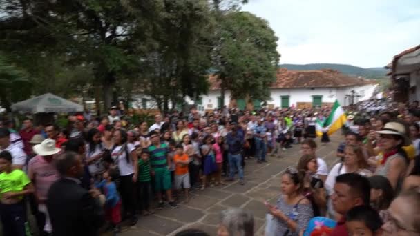 Barichara Colombie 2019 Personnes Tenue Traditionnelle Lors Une Procession Pendant — Video