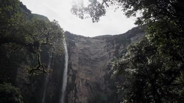Gocta Kataraktı Catarata Del Gocta Amazon Bongara Eyaletinde Yer Alan — Stok video