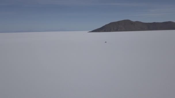Flygdrönare Skott Salar Uyuni Saltsjön Runt Isla Pescado Fisk Den — Stockvideo