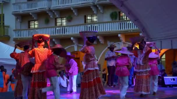 Cartagena Colombia 2019 Grupo Danza Folclórica Realizando Una Danza Tradicional — Vídeo de stock