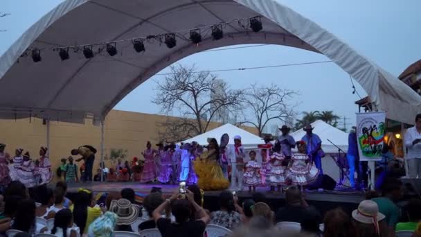Cartagena Colômbia 2019 Grupo Dança Folclórica Apresentando Uma Dança Tradicional — Vídeo de Stock