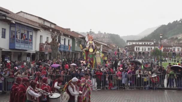 Cuzco Peru 2019 Indígenas Cantando Dança Música Trajes Coloridos Carnaval — Vídeo de Stock