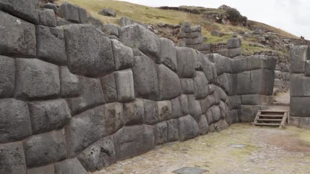 Cuzco Peru 2019 Umělé Zdivo Historických Kamenných Zdí Inca Sacsayhuaman — Stock video
