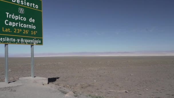 남아메리카의 안데스를 시코를 칠레의 페드로 아타카마 건조한 아타카마 사막의 무지개 — 비디오