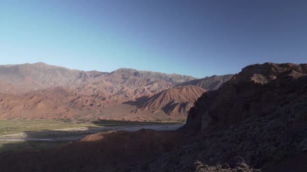 Όμορφη Άνυδρη Έρημο Τοπίο Της Cafayate Κατά Μήκος Της Quebrada — Αρχείο Βίντεο