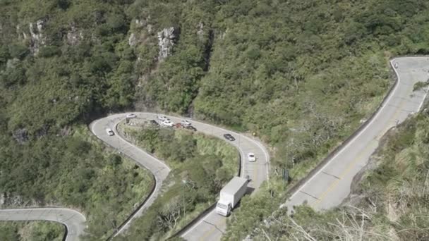 Steile Bochtige Weg Langs Bergpas Van Serra Rocinha Brazilië — Stockvideo