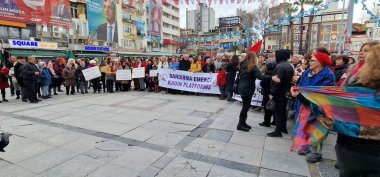 Uluslararası Kadın Günü Bandirma, Balikesir Türkiye 'de 03 / 08 / 2024