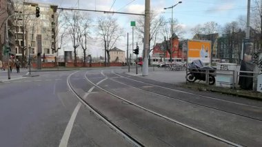 Köln Neumarkt tramvay durağı Schildergasse manzarası