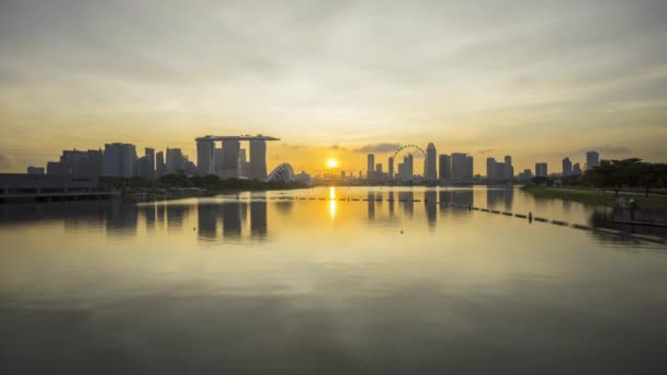 Cenário Dramático Pôr Sol Horizonte Cidade Marina Bay Singapore Uhd — Vídeo de Stock