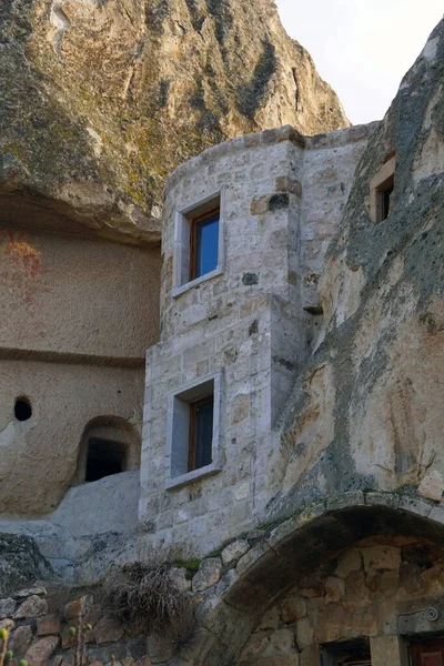 Słynne Hotele Jaskiniowe Goreme Cappadocia — Zdjęcie stockowe