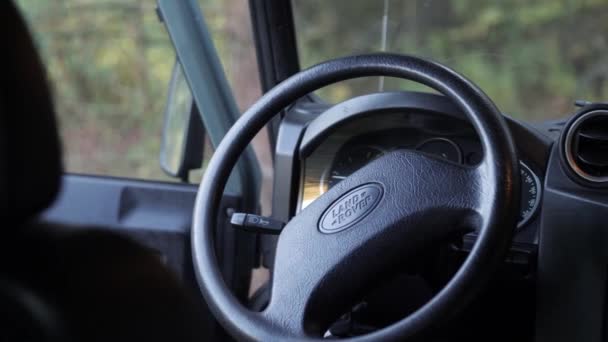 Lutsk Volyn Ukraine October 2019 Land Rover Defender Suv Εσωτερικό — Αρχείο Βίντεο
