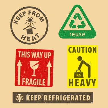 Dikkatli ve dosya simgesi ambalaj sembollü bir etiket seti imzala, soğutucuyu koru, karton arka planda ağır kauçuk damgası, vektör illüstrasyonunu uyar. Pakette kullan.