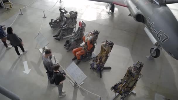 2022年10月23日 慕尼黑 Deutsches Museum Flugwerft Schleissheim博物馆德国飞机和飞机博物馆 机场内的博物馆 收集60架飞机和直升机的古董 — 图库视频影像
