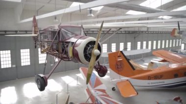 23 Ekim 2022. Almanya. Münih. Alman Müzesi Flugwerft Schleissheim. Alman Uçak ve Uçak Müzesi 'nde. Havaalanı bölgesindeki müze. 60 uçak ve helikopterin klasik koleksiyonu