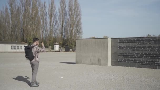 Октября 2022 Года Германия Дахау Мемориальный Комплекс Концентрационного Лагеря Нацистский — стоковое видео