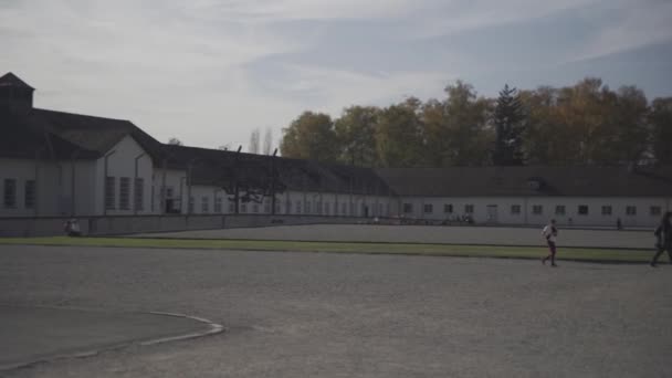 Октября 2022 Года Германия Дахау Мемориальный Комплекс Концентрационного Лагеря Нацистский — стоковое видео