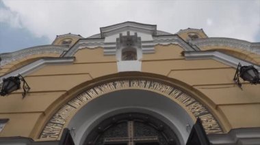 Ukriana. Kiev. St. Volodymyr Katedrali. Kyiv 'de, Kmirskiy Sobor' da. Kiyv 'deki Aziz Volodymyrs Kilisesi. Büyük simgeler ve Ukrayna Ortodoks Kilisesi. Hıristiyanlık, provanjizm. 