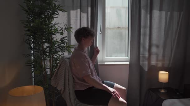 Dor Cabeça Mulher Estressada Com Doença Mental Esgotamento Com Ansiedade — Vídeo de Stock