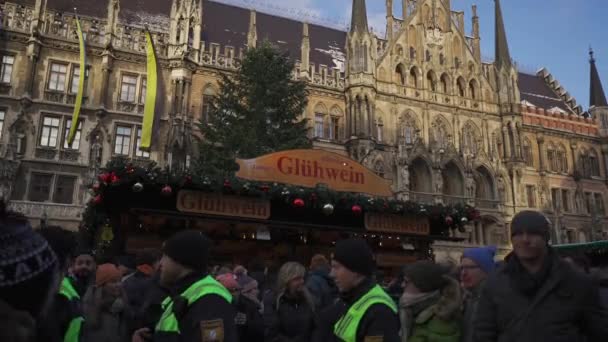 December 2022 Munich Germany Marienplatz Crowds Munich Christmas Market Neues — Stock Video