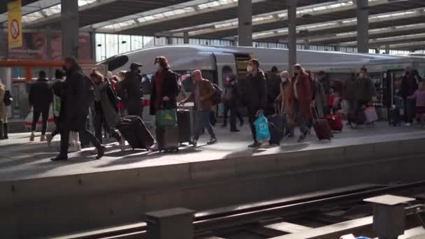 March 2022 Munich Germany Deutsche Bahn Ice Train Stands Munich — Wideo stockowe