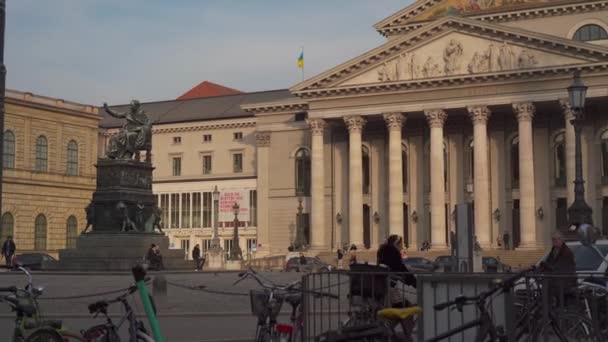 Апреля 2022 Года Мюнхен Германия Национальный Театр Мюнхена Площадь Макса — стоковое видео