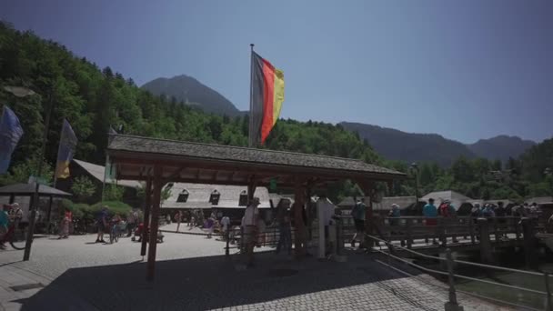 Junio 2023 Alemania Baviera Koenigssee Amarre Barco Turístico Koenigssee Berchtesgadener — Vídeos de Stock