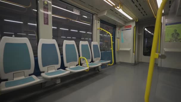 Pusty Pociąg Porto Metro Portugalia Nikt Linii Violet Nie Jedzie — Wideo stockowe