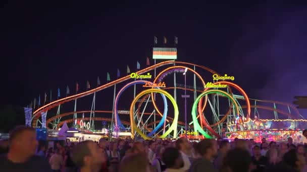 Οκτωβρίου 2023 Μόναχο Γερμανία Roller Coaster Στο Διάσημο Φεστιβάλ Bayern — Αρχείο Βίντεο