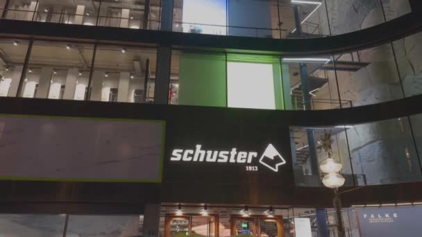 November 2023 München Tyskland Sporthaus Schuster Sport Schuster Munchen Interiör — Stockvideo