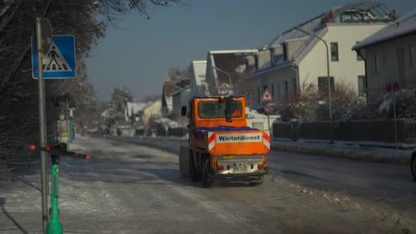 Winterdienst Servicio Municipal Limpieza Nieve Alemania Munich Vehículo Remoción Nieve — Vídeos de Stock