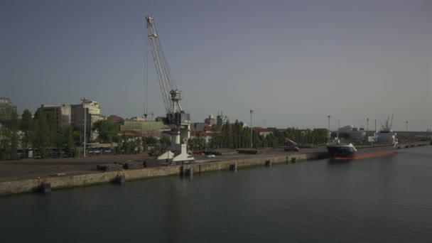 Порту Португалия Грузовой Порт Кранами Рабочими Солнечную Погоду Порту Погрузка — стоковое видео