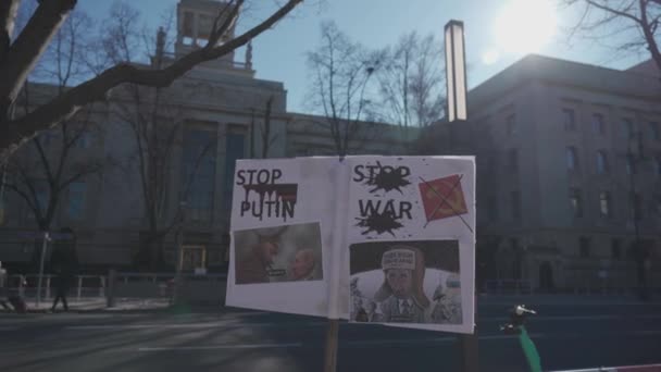 Marzo 2022 Berlino Germania Protesta Sostegno Dell Ucraina Presso Ambasciata — Video Stock
