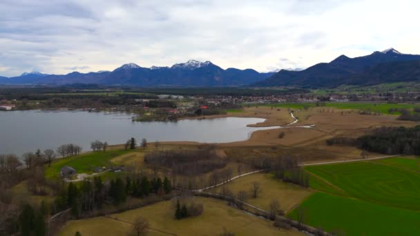 Niemcy Bawaria Widok Powietrza Prien Chiemsee Alpami Chiemgau Tle Das — Wideo stockowe