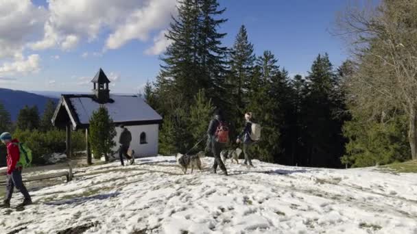 Mart 2024 Tegernsee Almanya Neureuth Kapelle Tegernsee Ilkbaharda Karlı Bir — Stok video